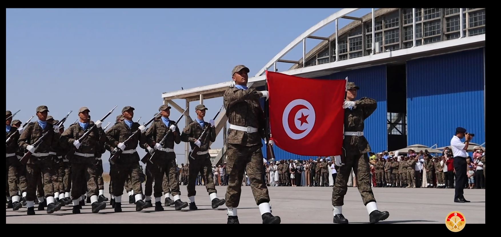 تخرج دفعة جديدة لضباط الصف