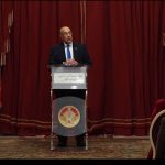 وزير الدفاع الوطني يوسّم عددا من الأعوان المدنيين بوسام الشغل وزير الدفاع الوطني يوسّم عددا من الأعوان المدنيين بوسام الشغل